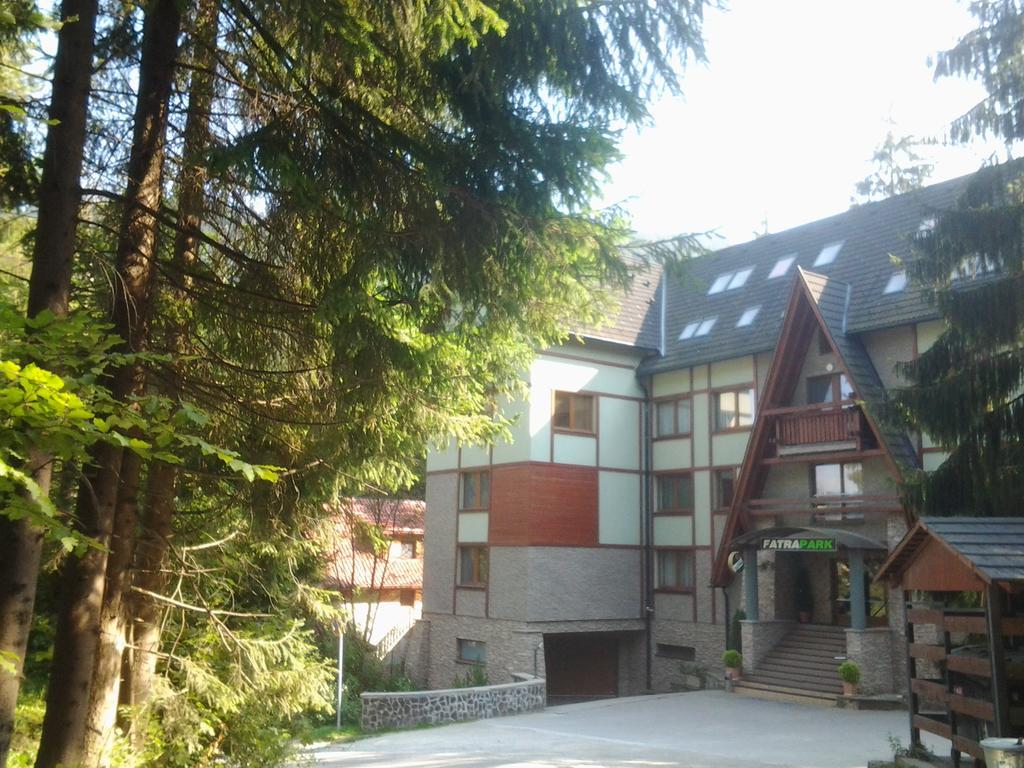 Fatrapark 1 U Sovicky Studio, Kuchynka, Kupelna,S Balkonom Gratis Parkovanie V Podzemnej Garazi Ruzomberok Bagian luar foto