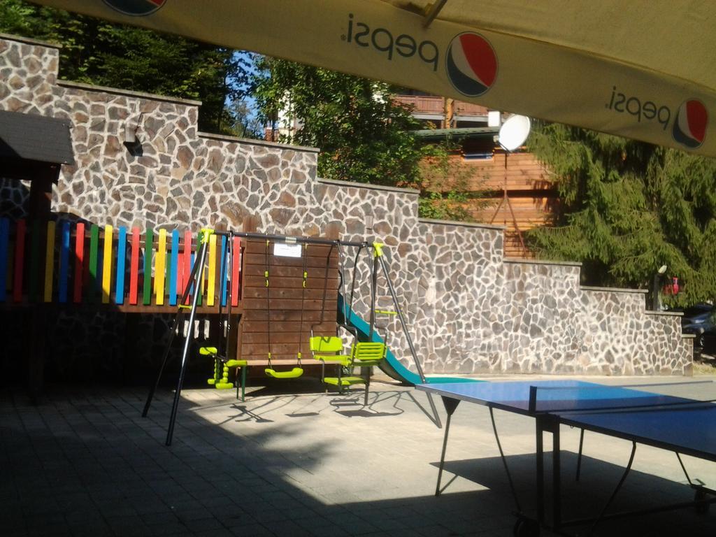 Fatrapark 1 U Sovicky Studio, Kuchynka, Kupelna,S Balkonom Gratis Parkovanie V Podzemnej Garazi Ruzomberok Bagian luar foto
