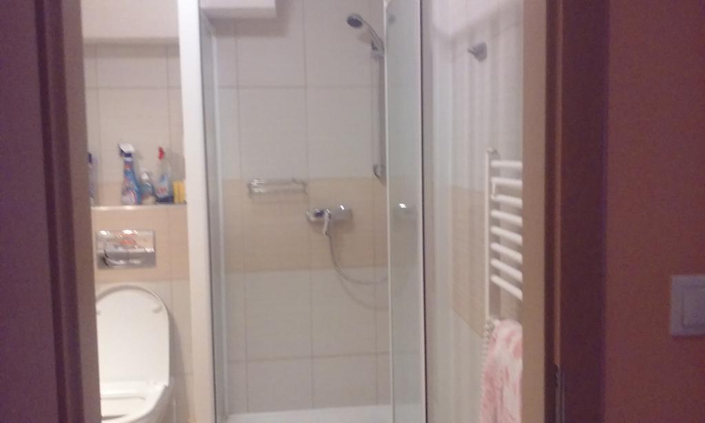 Fatrapark 1 U Sovicky Studio, Kuchynka, Kupelna,S Balkonom Gratis Parkovanie V Podzemnej Garazi Ruzomberok Bagian luar foto