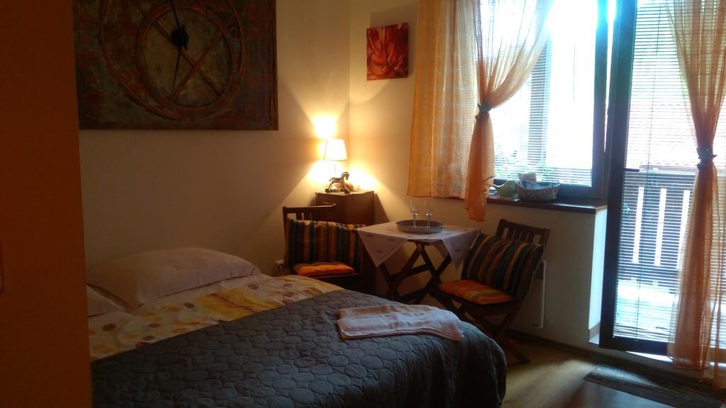 Fatrapark 1 U Sovicky Studio, Kuchynka, Kupelna,S Balkonom Gratis Parkovanie V Podzemnej Garazi Ruzomberok Bagian luar foto